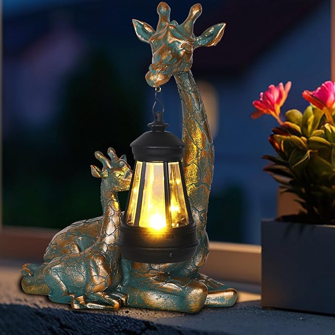 Solar Mother & Baby Giraffe Statue with Lantern 9.7"