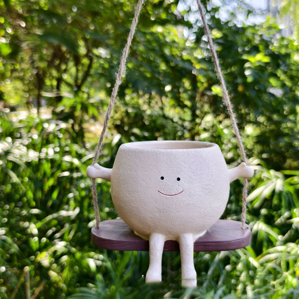 Swing Face Resin Wall Hanging Planter