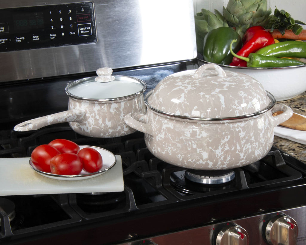 Golden Rabbit Enamelware 4 Qt Dutch Oven