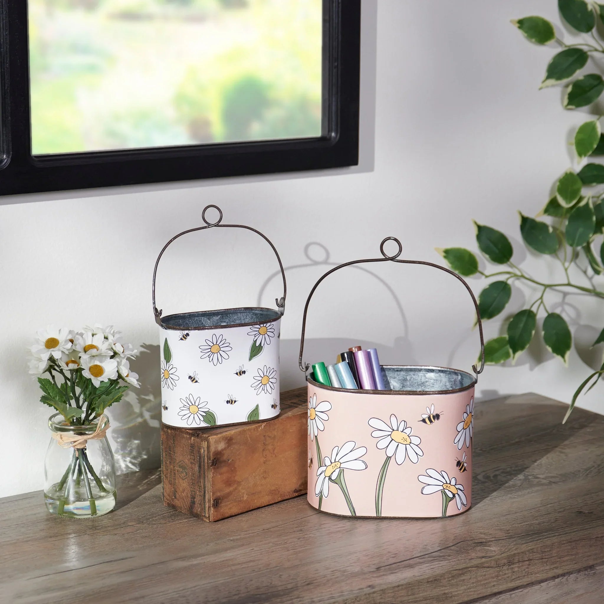 Daisy & Bee Metal Bucket (Large or Small)