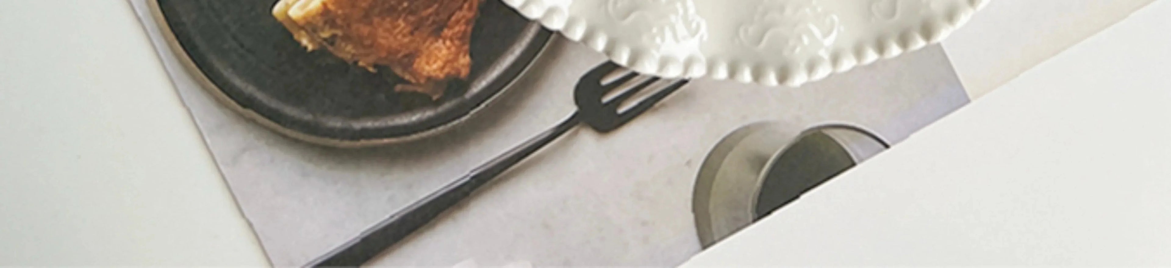 Ceramic Pearl Plates & Bowls Breakfast Set